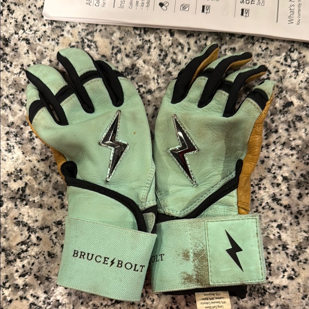Bruce Bolt USED Lightning Bolt Gloves - Mint and Tan